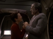 extant_StarTrek_DS9_5x19-TiesOfBloodAndWater_00102.jpg
