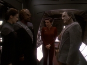 Filename=extant_StarTrek_DS9_5x19-TiesOfBloodAndWater_00129.jpg
Filesize=155KiB
Dimensions=1200x900
Date added=Dec 20, 2019 extant_StarTrek_DS9_5x19-TiesOfBloodAndWater_00129.jpg