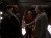 Filename=extant_StarTrek_DS9_5x19-TiesOfBloodAndWater_00131.jpg
Filesize=151KiB
Dimensions=1200x900
Date added=Dec 20, 2019 extant_StarTrek_DS9_5x19-TiesOfBloodAndWater_00131.jpg