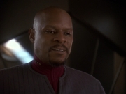 extant_StarTrek_DS9_5x19-TiesOfBloodAndWater_00676.jpg