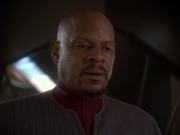 extant_StarTrek_DS9_5x19-TiesOfBloodAndWater_00774.jpg