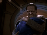 extant_StarTrek_DS9_5x19-TiesOfBloodAndWater_00804.jpg