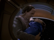 extant_StarTrek_DS9_5x19-TiesOfBloodAndWater_00810.jpg