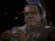 extant_StarTrek_DS9_5x19-TiesOfBloodAndWater_00923.jpg
