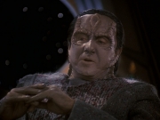 extant_StarTrek_DS9_5x19-TiesOfBloodAndWater_00949.jpg