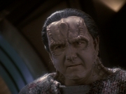 extant_StarTrek_DS9_5x19-TiesOfBloodAndWater_01098.jpg