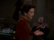 extant_StarTrek_DS9_5x19-TiesOfBloodAndWater_01187.jpg