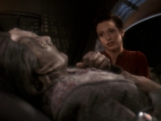 extant_StarTrek_DS9_5x19-TiesOfBloodAndWater_01479.jpg