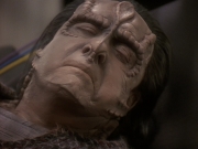 extant_StarTrek_DS9_5x19-TiesOfBloodAndWater_01503.jpg
