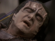 extant_StarTrek_DS9_5x19-TiesOfBloodAndWater_01505.jpg