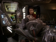 extant_StarTrek_DS9_5x19-TiesOfBloodAndWater_01517.jpg