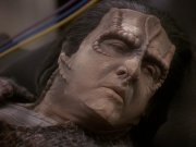 extant_StarTrek_DS9_5x19-TiesOfBloodAndWater_01539.jpg