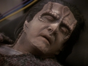 extant_StarTrek_DS9_5x19-TiesOfBloodAndWater_01557.jpg