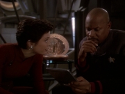 extant_StarTrek_DS9_5x19-TiesOfBloodAndWater_01750.jpg