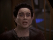 extant_StarTrek_DS9_5x19-TiesOfBloodAndWater_01935.jpg