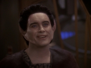extant_StarTrek_DS9_5x19-TiesOfBloodAndWater_01939.jpg