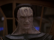 extant_StarTrek_DS9_5x19-TiesOfBloodAndWater_01958.jpg