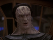 extant_StarTrek_DS9_5x19-TiesOfBloodAndWater_01993.jpg