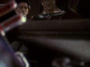 extant_StarTrek_DS9_5x19-TiesOfBloodAndWater_02005.jpg