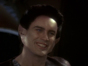 extant_StarTrek_DS9_5x19-TiesOfBloodAndWater_02037.jpg