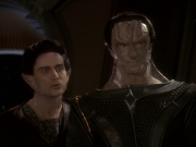 extant_StarTrek_DS9_5x19-TiesOfBloodAndWater_02106.jpg