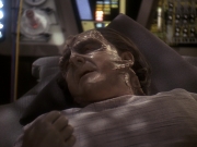 extant_StarTrek_DS9_5x19-TiesOfBloodAndWater_02536.jpg