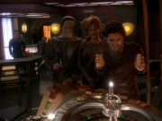 extant_StarTrek_DS9_5x19-TiesOfBloodAndWater_02577.jpg