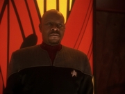 extant_StarTrek_DS9_5x19-TiesOfBloodAndWater_02583.jpg