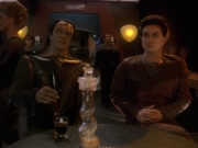 extant_StarTrek_DS9_5x19-TiesOfBloodAndWater_02625.jpg