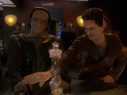 extant_StarTrek_DS9_5x19-TiesOfBloodAndWater_02701.jpg