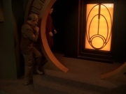 extant_StarTrek_DS9_5x19-TiesOfBloodAndWater_02765.jpg