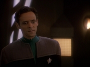 extant_StarTrek_DS9_5x19-TiesOfBloodAndWater_03084.jpg