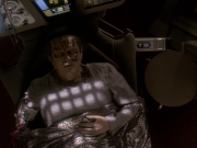 extant_StarTrek_DS9_5x19-TiesOfBloodAndWater_03245.jpg
