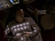 extant_StarTrek_DS9_5x19-TiesOfBloodAndWater_03256.jpg