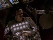 extant_StarTrek_DS9_5x19-TiesOfBloodAndWater_03257.jpg