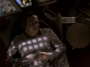 extant_StarTrek_DS9_5x19-TiesOfBloodAndWater_03260.jpg