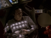 extant_StarTrek_DS9_5x19-TiesOfBloodAndWater_03263.jpg