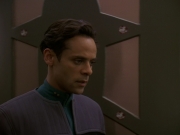 extant_StarTrek_DS9_5x19-TiesOfBloodAndWater_03294.jpg