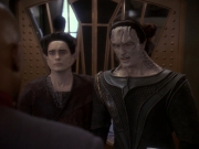 extant_StarTrek_DS9_5x19-TiesOfBloodAndWater_03608.jpg