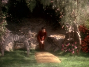 extant_StarTrek_DS9_5x19-TiesOfBloodAndWater_03718.jpg