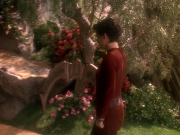 extant_StarTrek_DS9_5x19-TiesOfBloodAndWater_03754.jpg