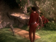 extant_StarTrek_DS9_5x19-TiesOfBloodAndWater_03756.jpg