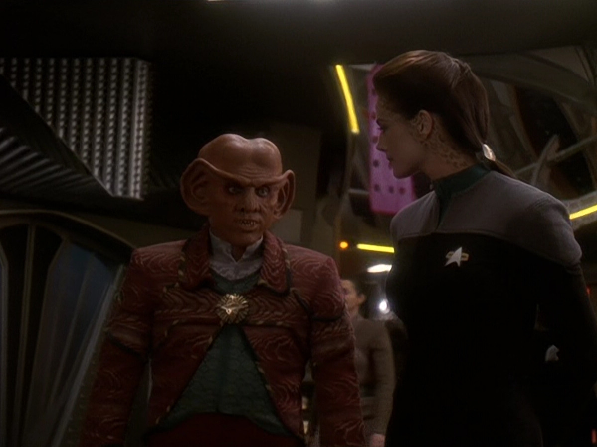extant_StarTrek_DS9_5x20-FerengiLoveSongs_00023.jpg