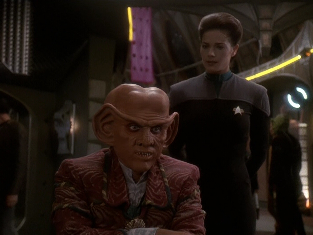 extant_StarTrek_DS9_5x20-FerengiLoveSongs_00033.jpg