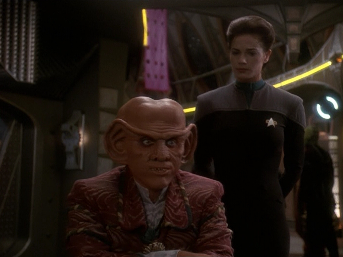 extant_StarTrek_DS9_5x20-FerengiLoveSongs_00034.jpg