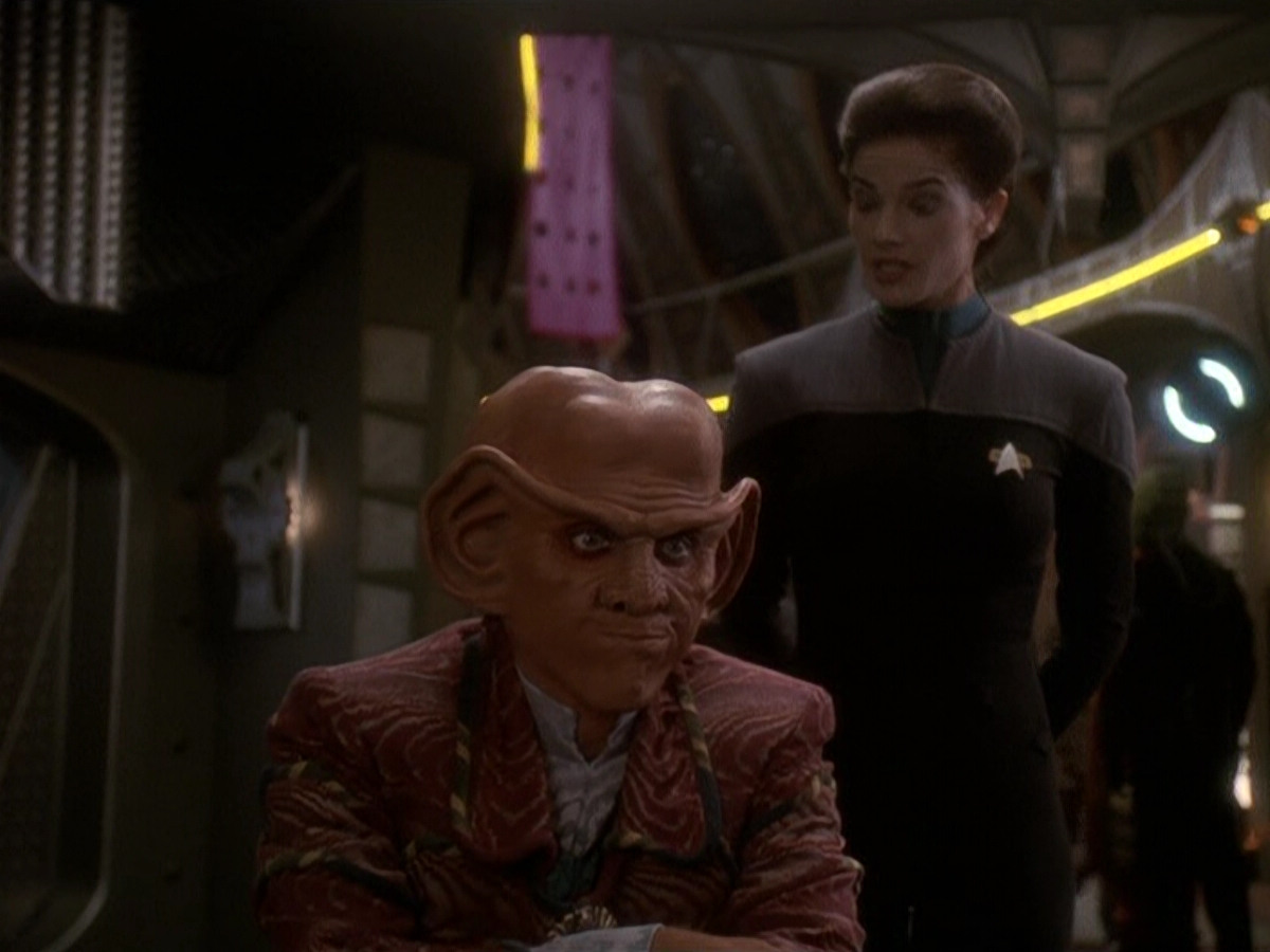 extant_StarTrek_DS9_5x20-FerengiLoveSongs_00035.jpg