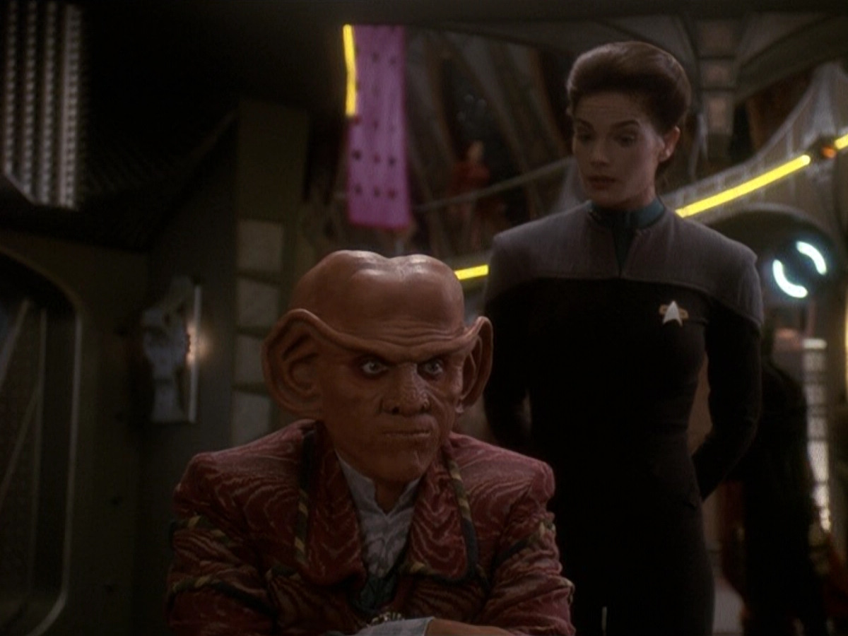 extant_StarTrek_DS9_5x20-FerengiLoveSongs_00037.jpg