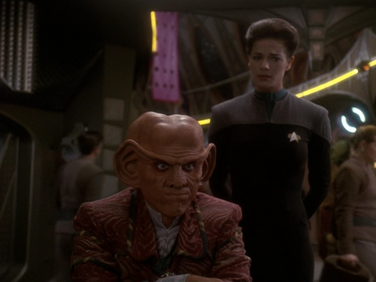 extant_StarTrek_DS9_5x20-FerengiLoveSongs_00041.jpg