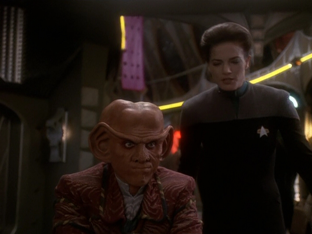 extant_StarTrek_DS9_5x20-FerengiLoveSongs_00043.jpg