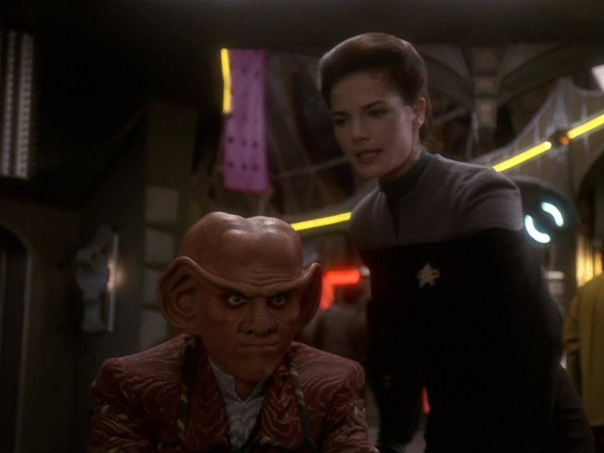 extant_StarTrek_DS9_5x20-FerengiLoveSongs_00044.jpg